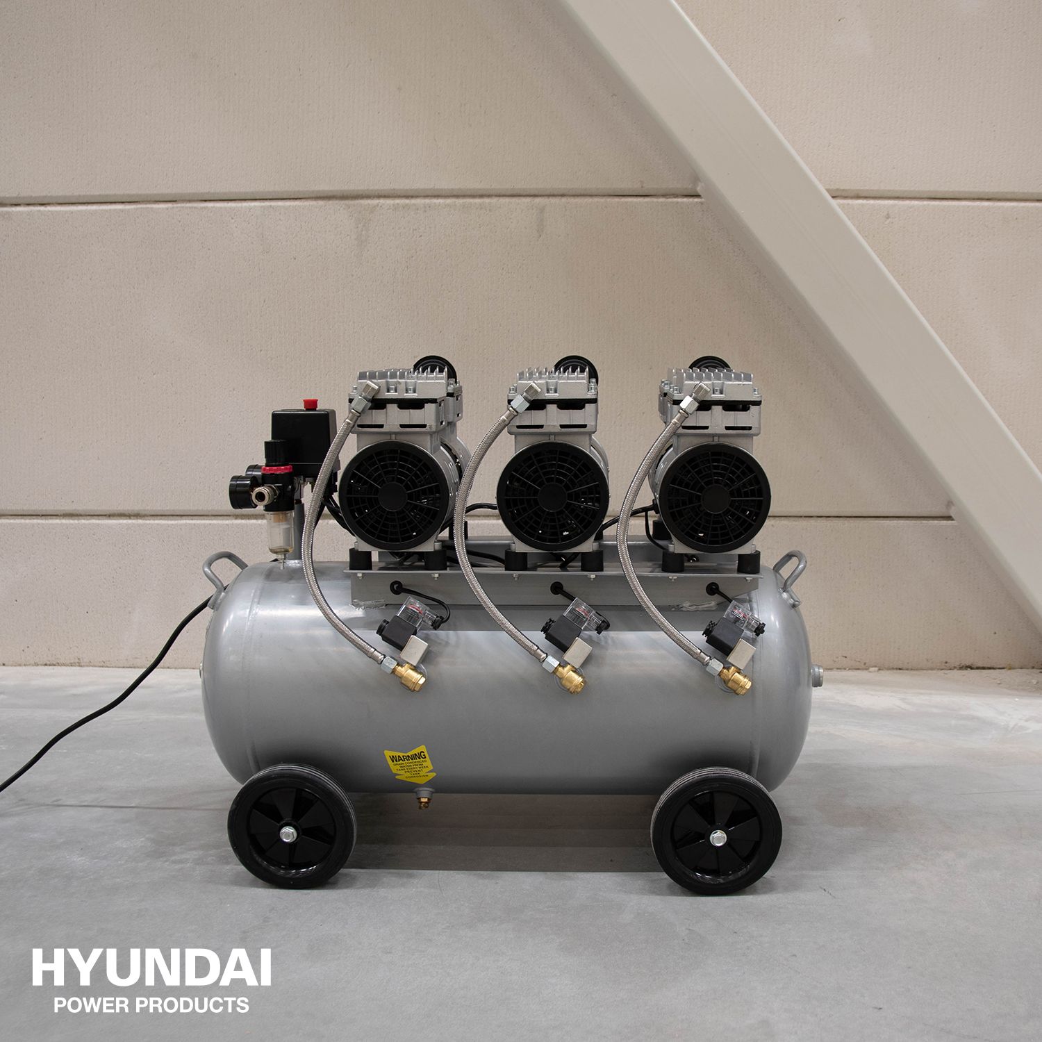 Hyundai stille compressor 70L 8 bar