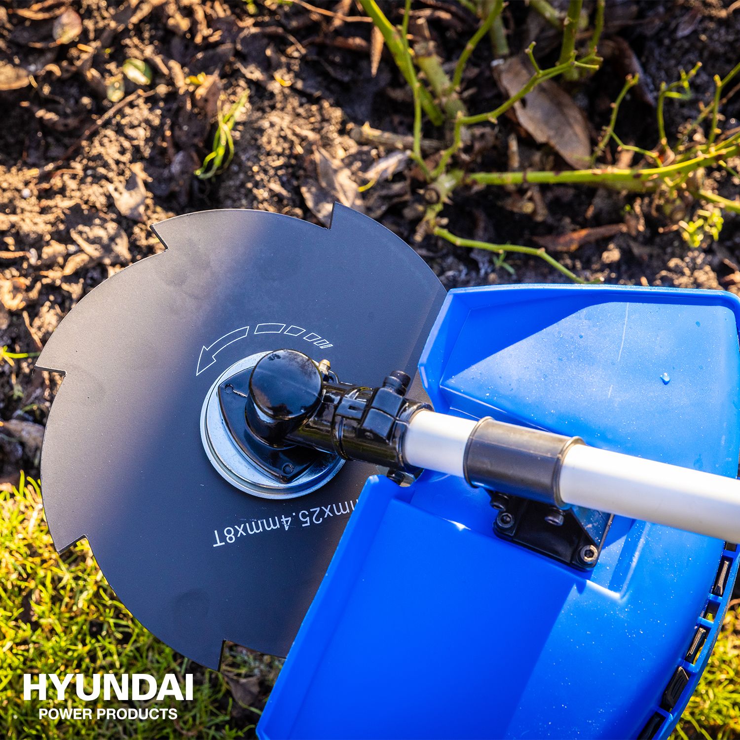 Hyundai 4-in-1 tuinmachine set 31 cc