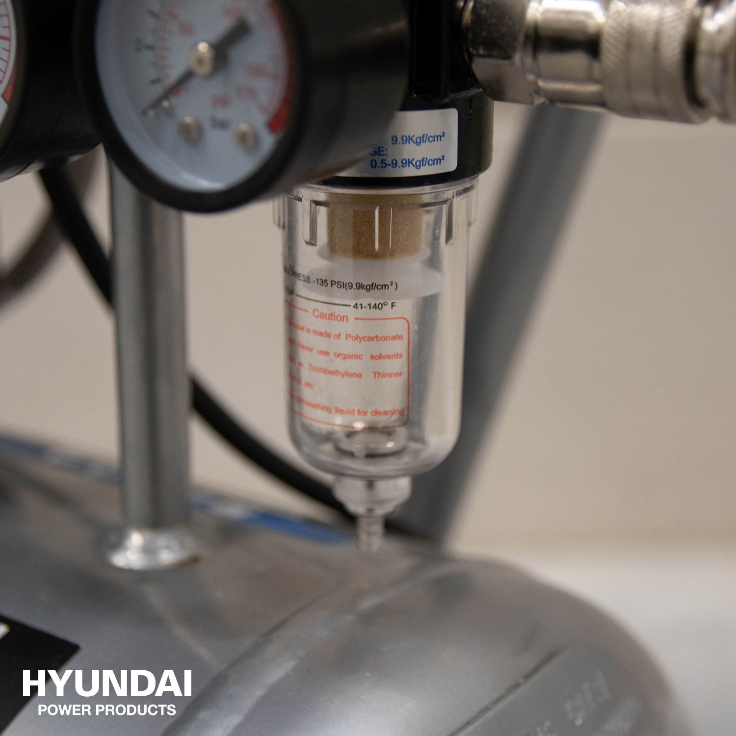 Hyundai stille compressor 24L 8 bar